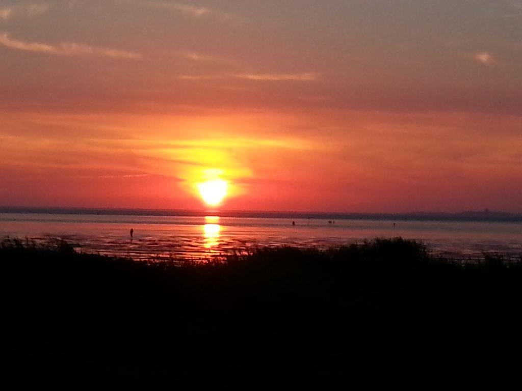 Strandhaus Am Kurpark Куксхафен Номер фото